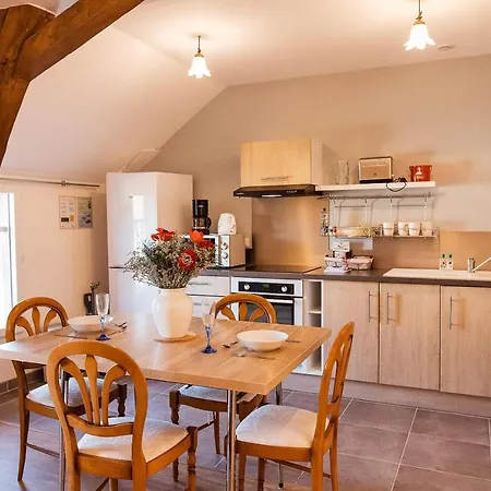 Calmes Avec Piscine, Jardin Et Parking 아파트 부셰레