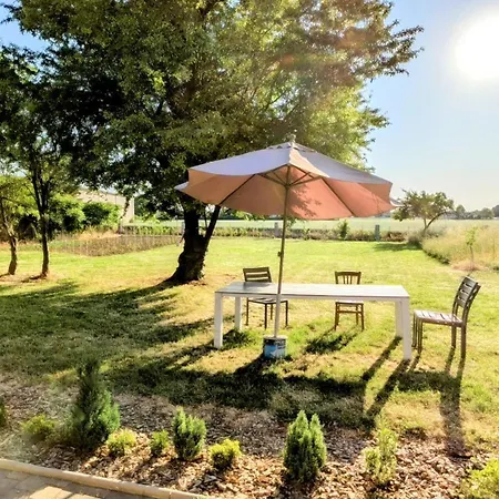 아파트 Calmes Avec Piscine, Jardin Et Parking *